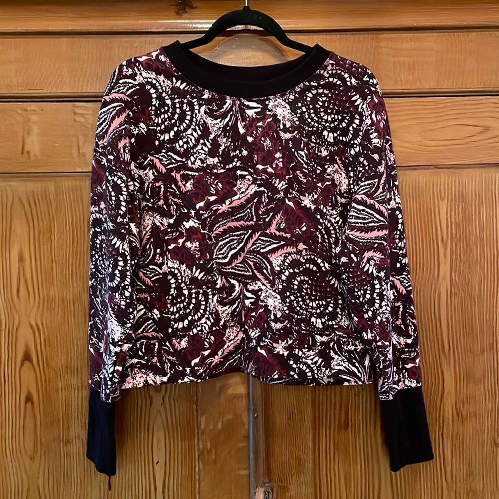 Joie Caleigh Paisley Burgundy & Black Pullover Sweatshirt Size Medium